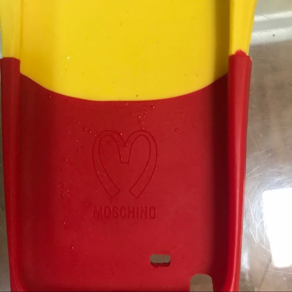 MOSCHINO Fries Silicon Samsung Phone Case Authent - Picture 5 of 9